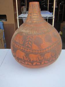 lot 30 image: ETCHED GOURD