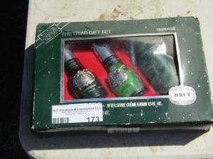lot 173 image: the triad gift set new