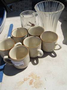 lot 182 image: coffee cups and vases
