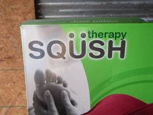 lot 28 image: Therapy squishy foot pillow