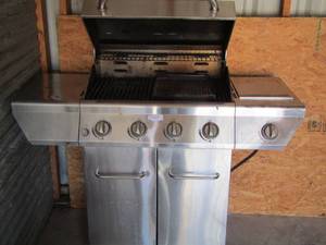 lot 307 image: NEXGRILL - PROPANE GRILL  HAS 1 BURNER  ( has  2 dings in the top)