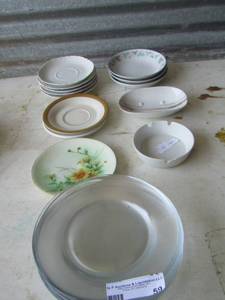lot 359 image: CLEAR SALAD PLATES, SAUCERS, BERRY BOWLS PLUS OTHER PIECES