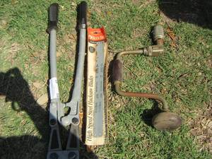 lot 45 image: BOLT CUTTERS,  BRACE,  SAW BLADES