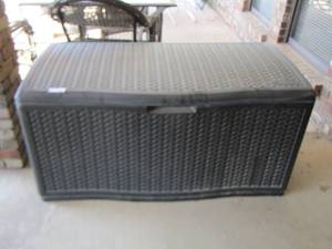 lot 82 image: Patio storagedeck  box