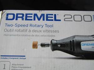 lot 27 image: 2 speed dremel rotary tool in original box