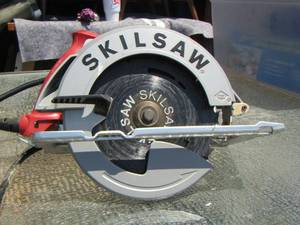 lot 131 image: SKILSAW  CIRCULR SAW