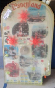 lot 165 image: Vintage Disneyland game for kiddos