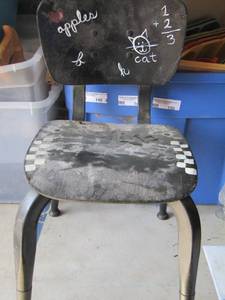lot 169 image: small chalk childs desk in great condition