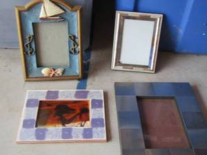 lot 172 image: photo frames