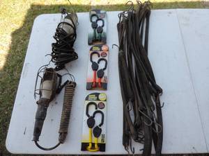 lot 9 image: Shop lights,and bungees some unopened as seen in pictures
