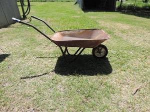 lot 45 image: Wheelbarrow