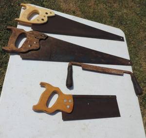 lot 94 image: Lot of wood handle saws