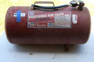 lot 38 image: 7 Gallon Midwest portable air tank