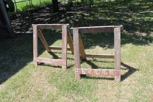 lot 44 image: Wood saw horses