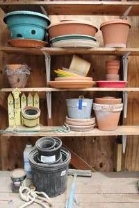 lot 74 image: Gardening pots all in picture