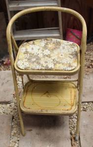 lot 81 image: Portable stepping stool with cushion on top