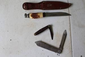 lot 181 image: Lot of knives see pictures one is a silver eagle and others see pictures