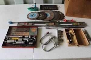 lot 182 image: Mixed tool lot sockets, blades, level and more see picture