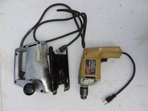 lot 110 image: Black & Decker 38 VSR drill and a mastercraft saber saw