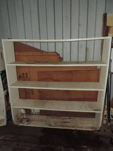 lot 115 image: Shelf