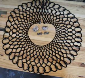 lot 206 image: necklace and earrings