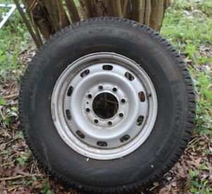 lot 131 image: One Michelin LTX LT26570R17