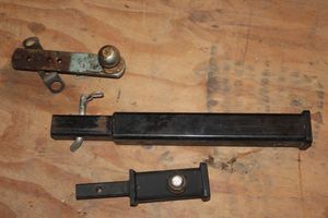 lot 314 image: Tow Hitch and Recievers
