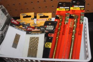 lot 274 image: Generous Selection of Unused Drill Bits