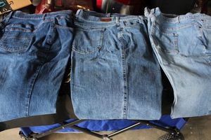 lot 362 image: Six Pair Ladies Jeans, Venezia and Lee, Size 14