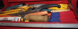 lot 399 image: Large Quantity of Utility Knives and Blades