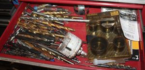 lot 400 image: Large Selection of Drill Bits, Variety of Types