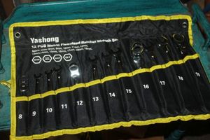 lot 408 image: Metric Ratchet Wrench Set