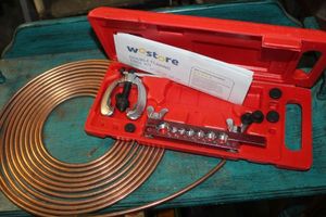lot 430 image: Tube Flaring Set and Roll of Unused Copper Tubing