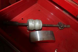 lot 446 image: Auto Body Repair Tools