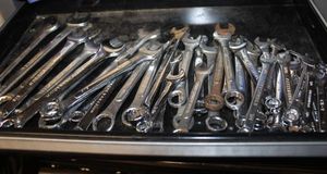 lot 453 image: SAE Wrenches as Shown in Photos