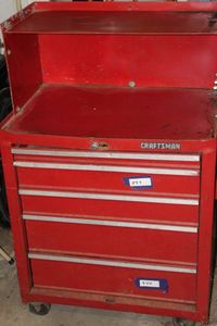 lot 475 image: Craftsman Tool Chest with Work Area on Top