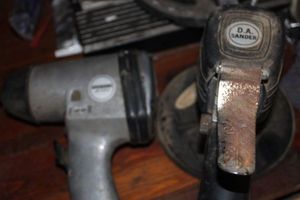 lot 248 image: DA Sanders Air Angle Grinder and Wrench