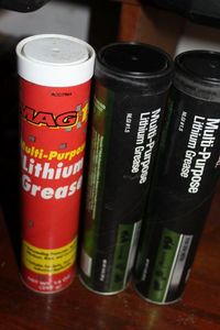 lot 249 image: Lithim Grease