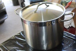 lot 378 image: Large Induction Stock Pot