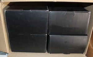 lot 26 image: Magnetic Knife Blocks, In Orginal Boxes 2 Cases, 4 Boards in Each Unused Same Photos Used on Multiple Lots - Amazon Returns