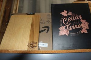lot 100 image: Magnetic Knife Blocks, In Orginal Boxes Unused 1 Case, 4 Boards Same Photos Used for Multiple Lots - Amazon Returns