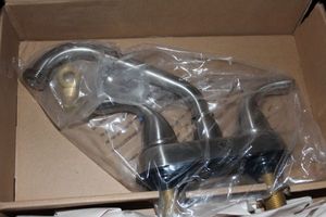 lot 106 image: Kitchen Faucet