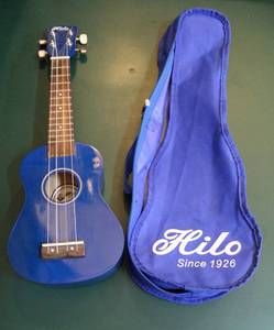 lot 70 image: Hilo ukulele  with bag the zipper on bag dont work