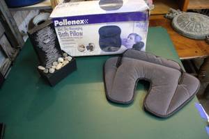 lot 73 image: Wet dry massaging bath pillow and a water fountain no plug a small pillow