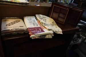 lot 93 image: Photo books tablecloths and runner