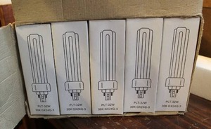 lot 106 image: Case of plt-32W 30K GX24Q-3 lights 25 in case