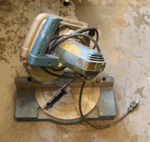 lot 126 image: Ryobi limited 8 14 compound miter saw
