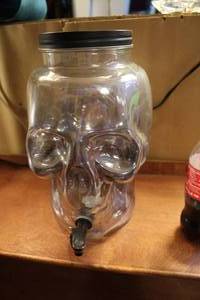lot 136 image: Giant Skull Iced Tea Lemonade Beverage Dispenser glass