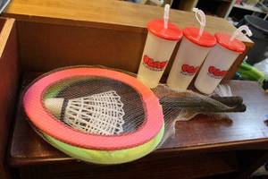 lot 154 image: Out side game and 3 playground light up cups