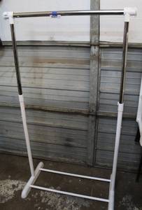 lot 166 image: Adjustable clothing rack